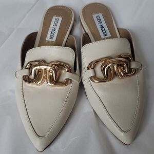 Steve Madden Mules with Gold Chain Detail Womens 7 Cream Leather Slip Ons Office